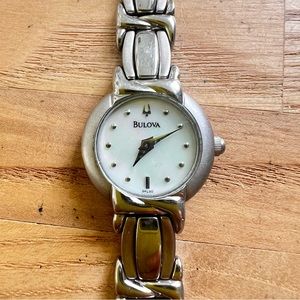 Bulova ladies mother of pearl dial silver tone dress watch NEW BATTERY